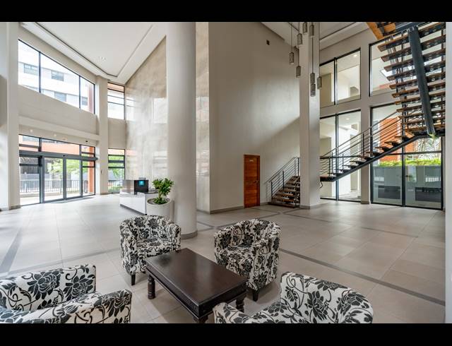 2 BEDROOM APARTMENT TO LET IN UMHLANGA RIDGE